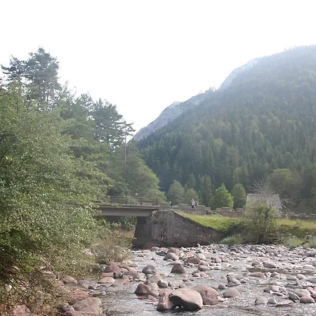 ホテル Lo Foraton