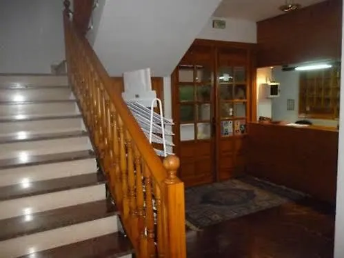 Lo Foraton Hotell 2*